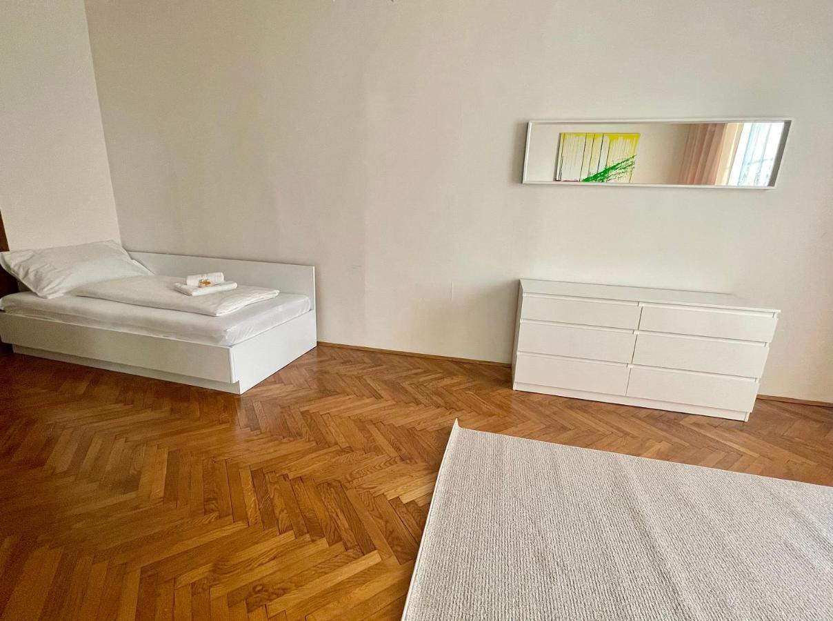 Apartment Zum Schlossberg - Top 1 Self Check-In Graz Zewnętrze zdjęcie